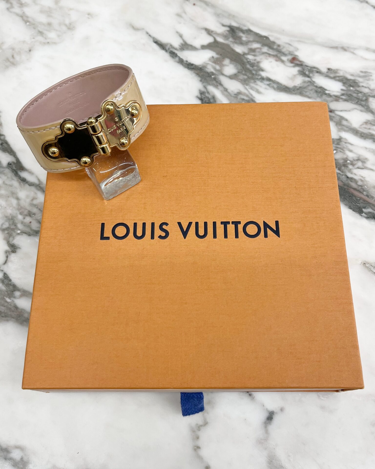Louis Vuitton 2013 Save It Vernis leather bracelet