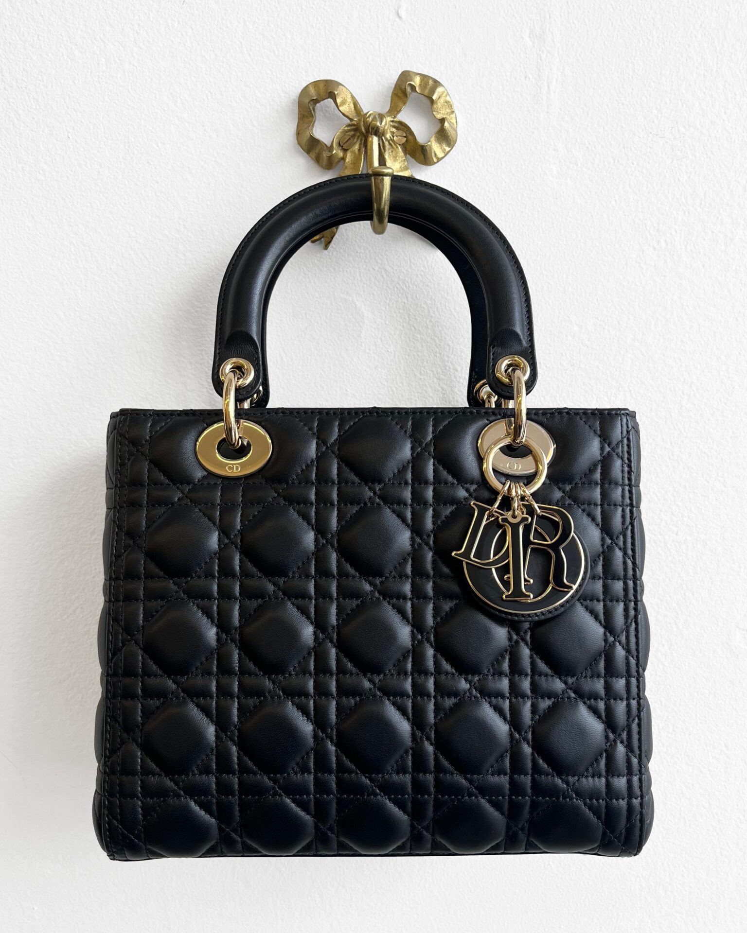 Dior medium Lady Dior bag in black Cannage lambskin with strap