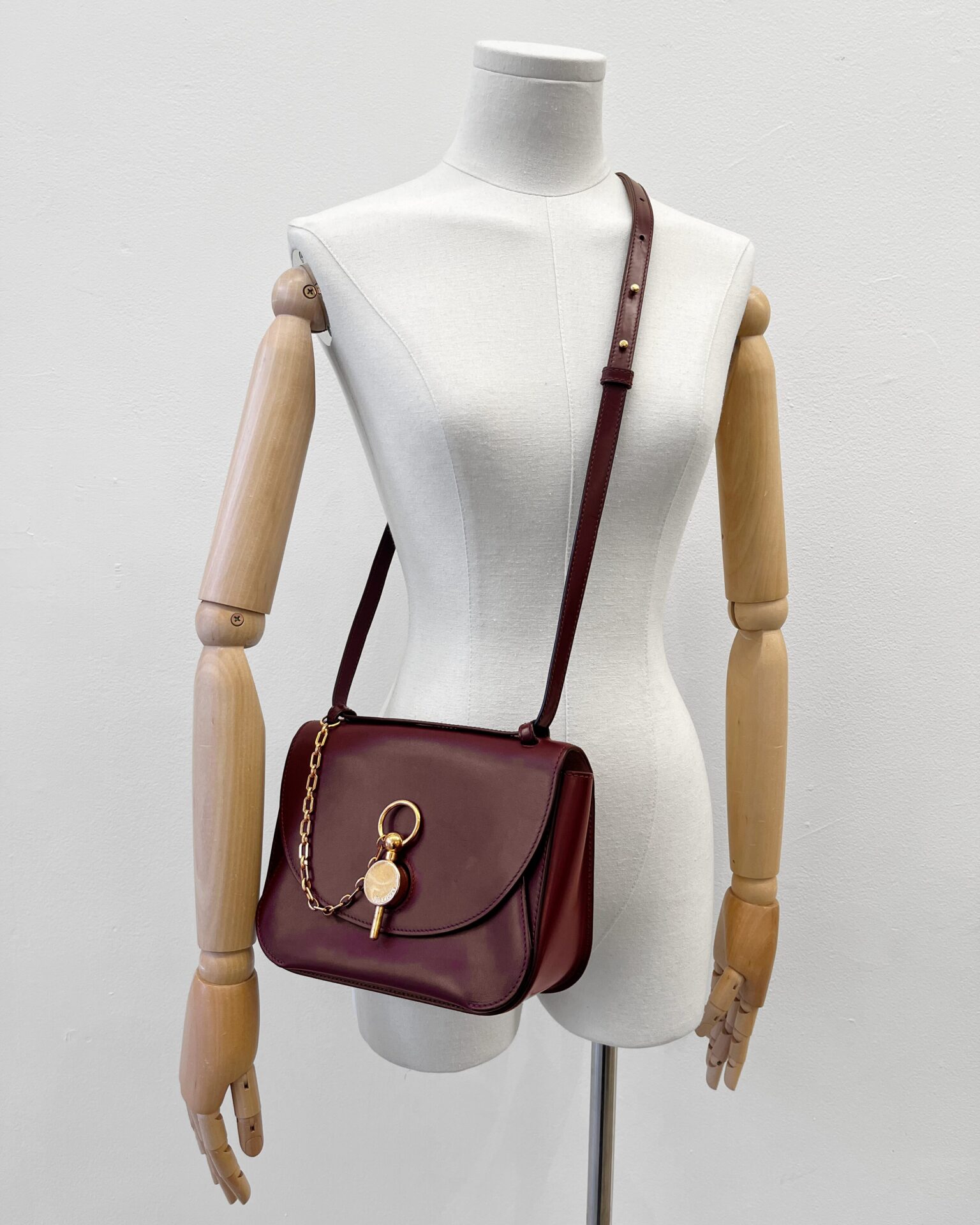 JW Anderson Keyts bag in burgundy leather
