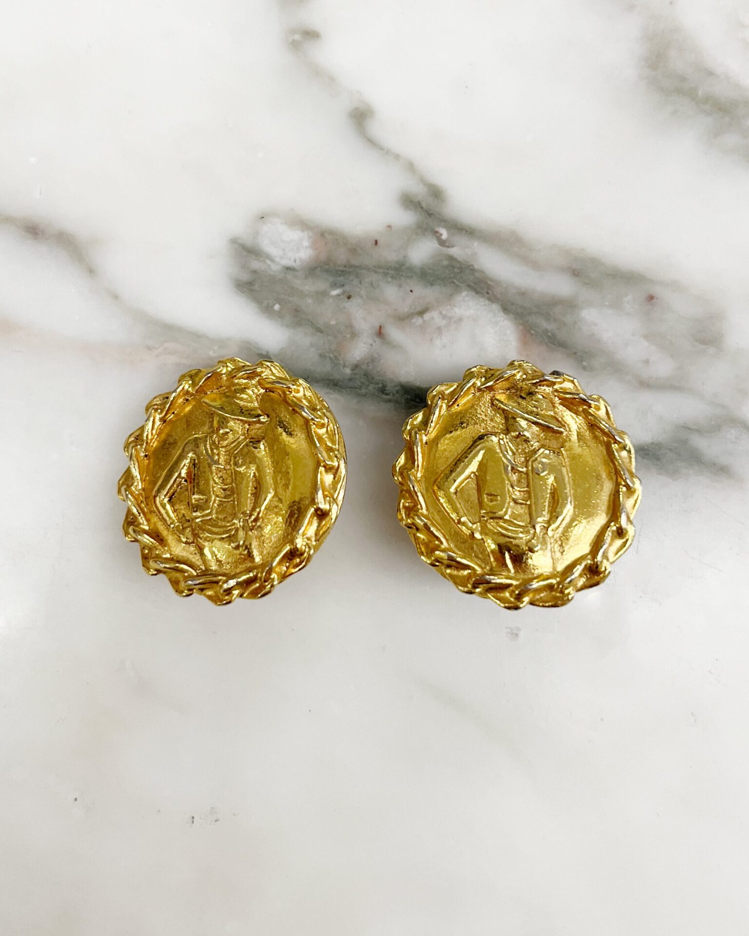 Chanel 1980's Mademoiselle gold plated chain trim earrings