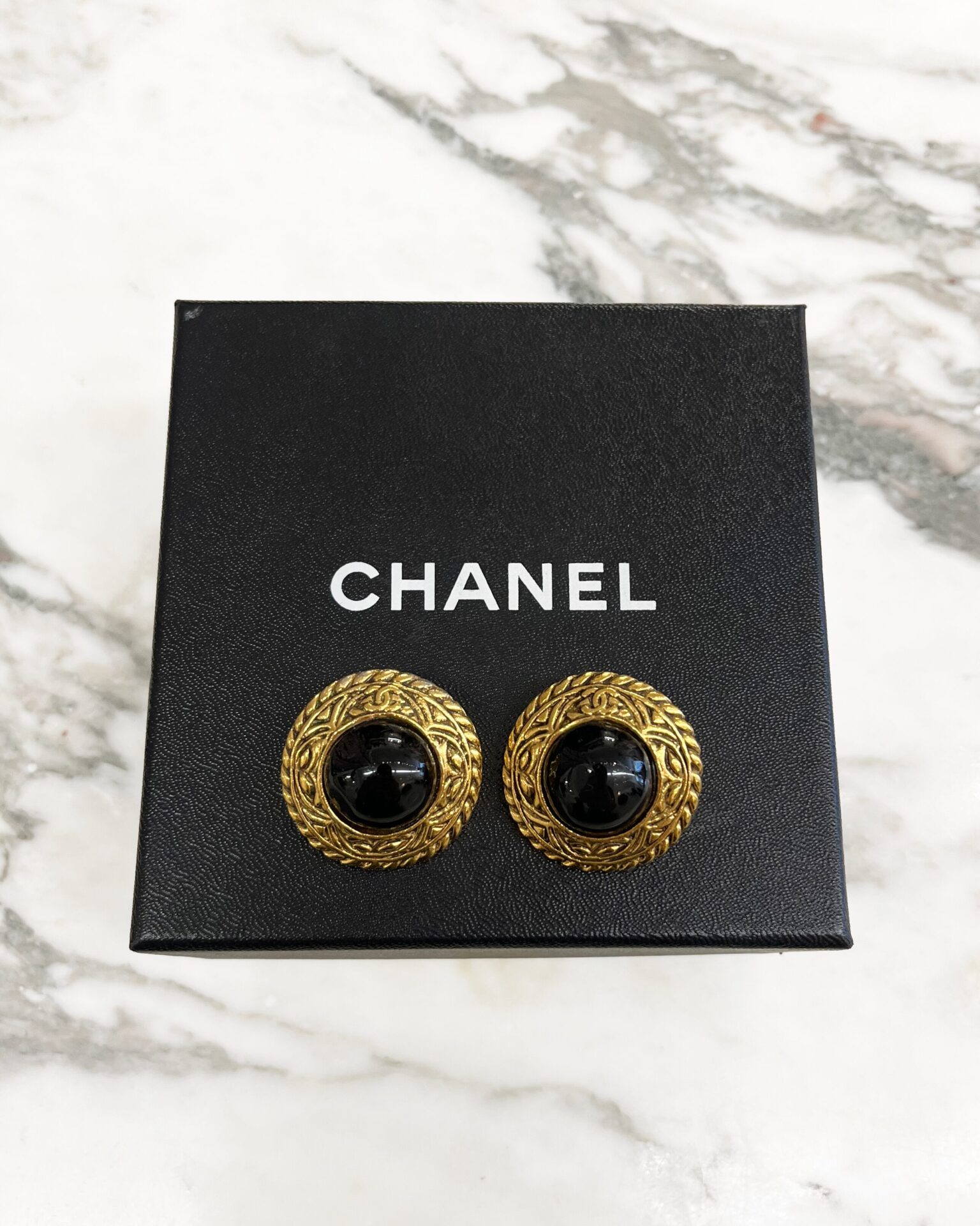Chanel 1990's Gripoix earrings with 'CC' logo