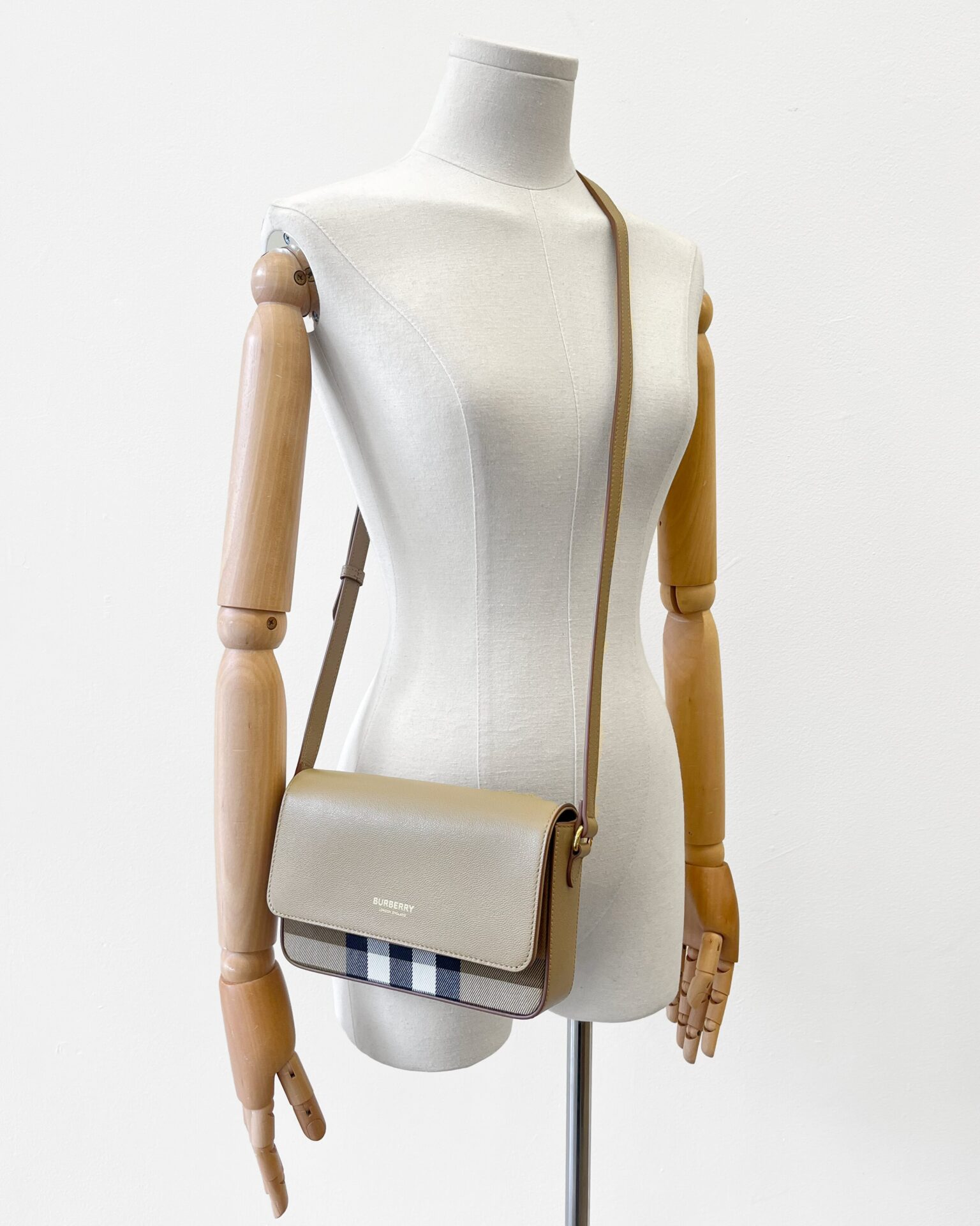 Burberry New Hampshire mocha leather crossbody