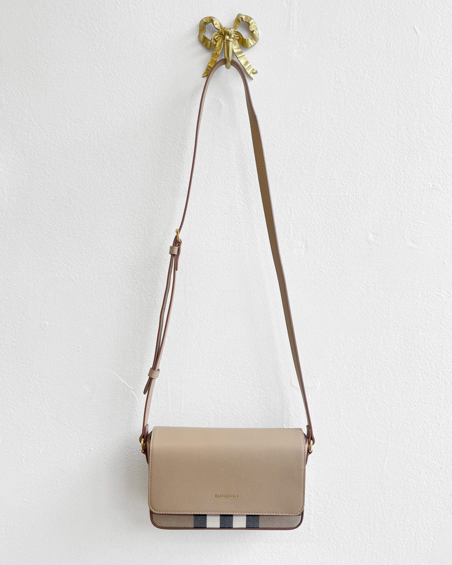 Burberry New Hampshire mocha leather crossbody
