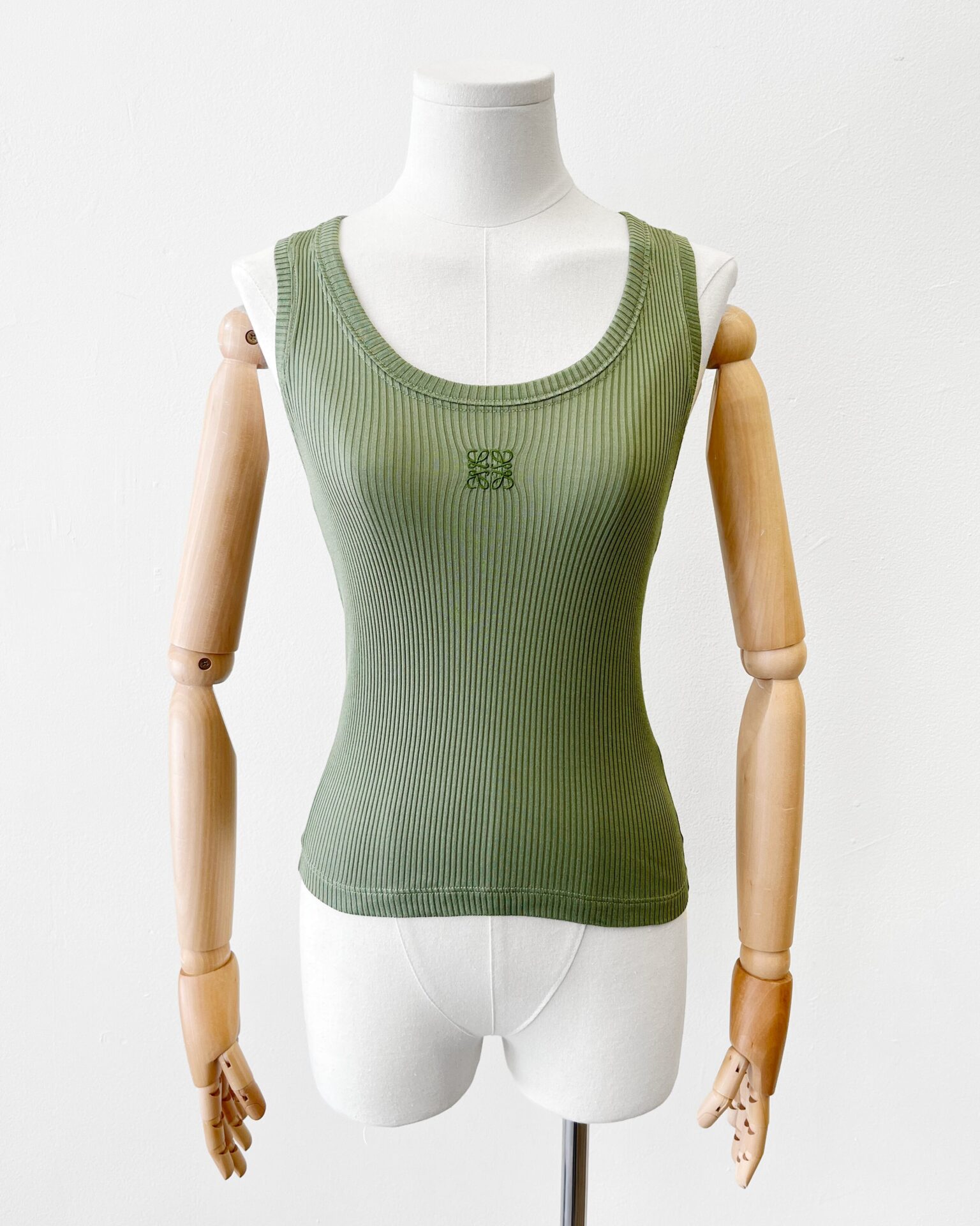 Loewe anagram ribbed silk jersey tank top in sage green