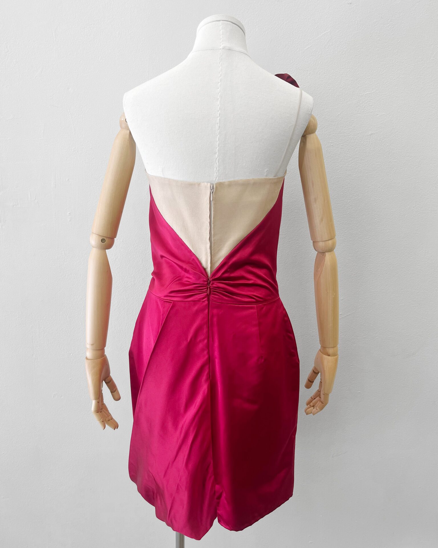 Alexander McQueen 2008 Cruise satin cocktail dress with side drape