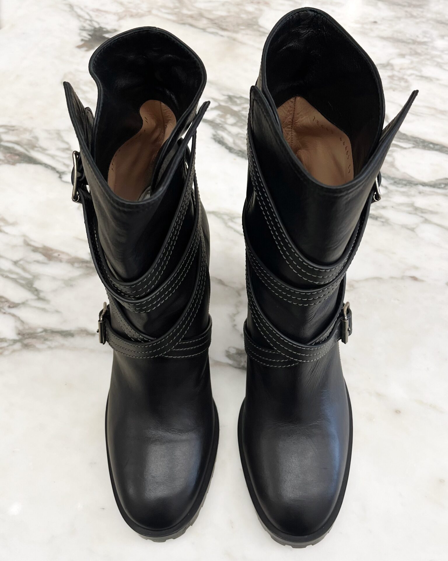 Gianvito Rossi 90 buckled black leather ankle boot