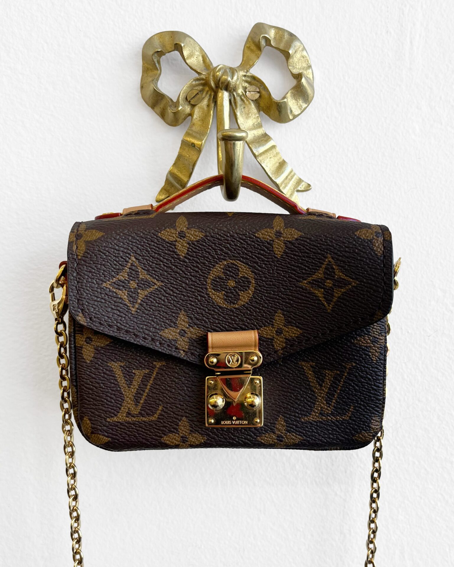 Louis Vuitton Monogram Micro Metis purse with chain crossbody