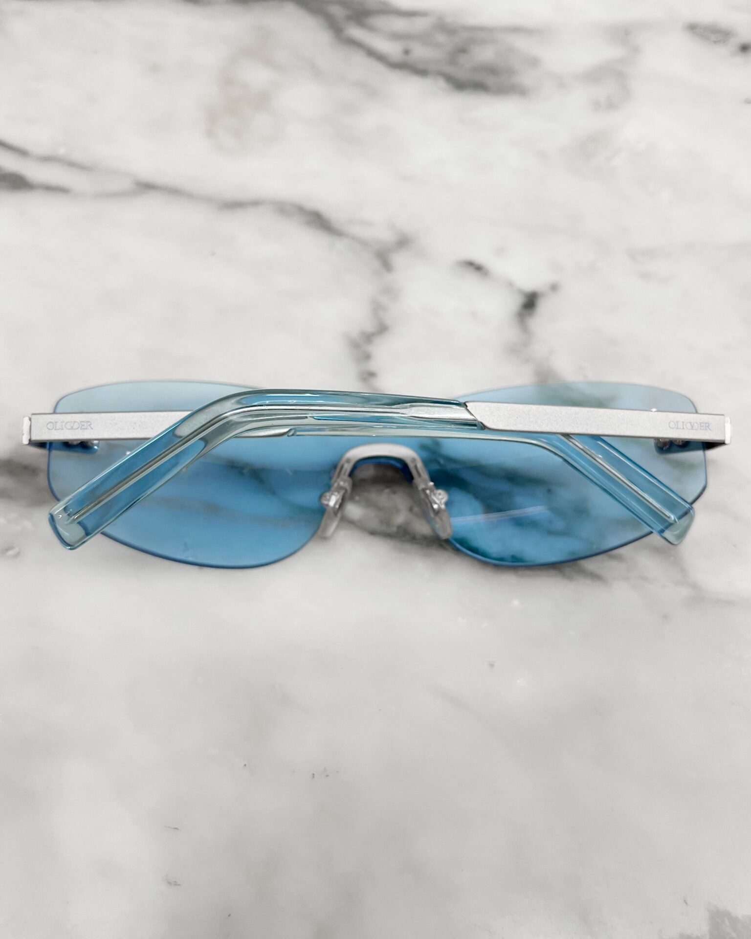 Oliver by Valentino OL223/S 011 blue frameless 2000s sunglasses