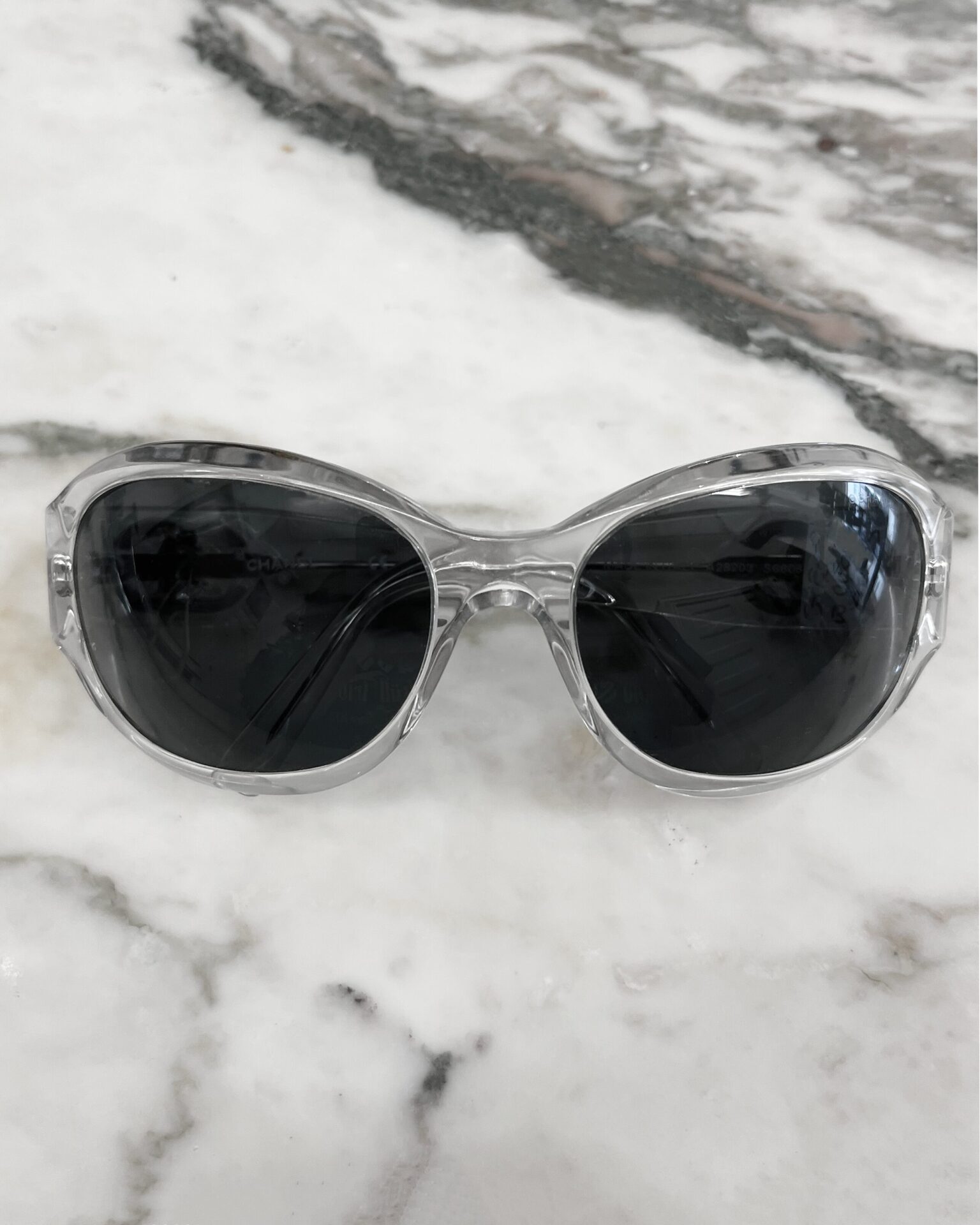 Chanel A28203 2000’s clear Matelasse frame silver CC logo sunglasses