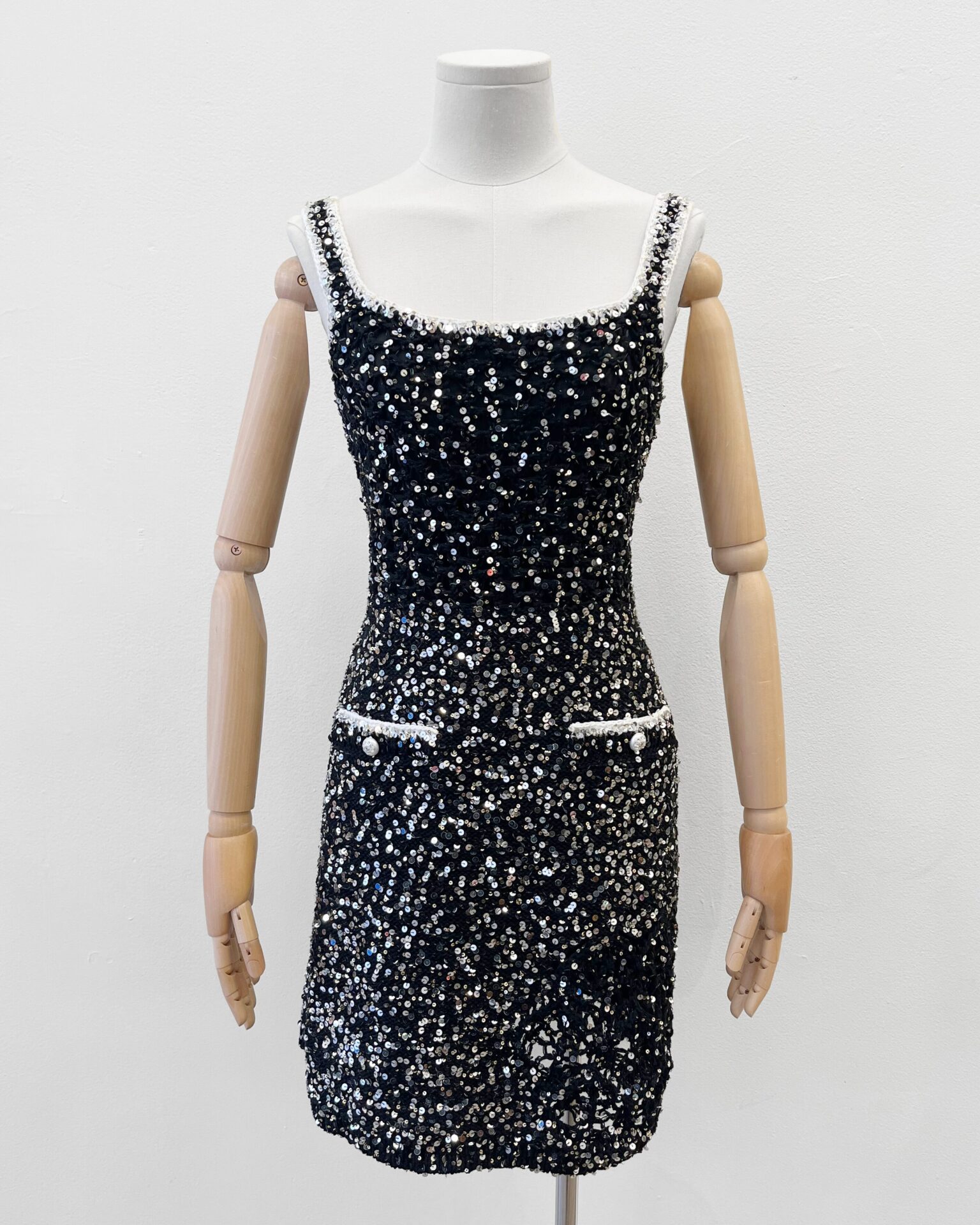 Chanel 2023 black & cream cotton knit sequined mini dress