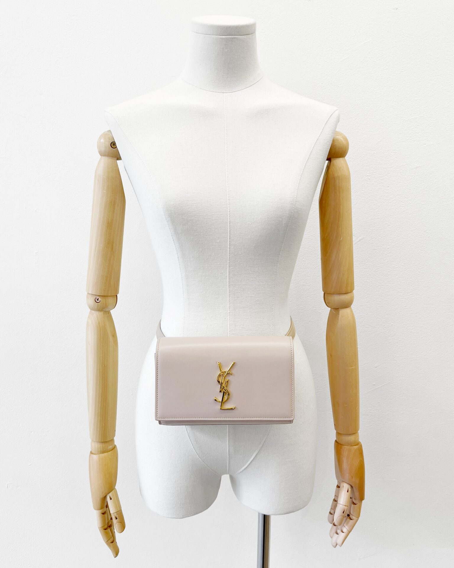 Saint Laurent 2018 Kate belt bag in taupe leather