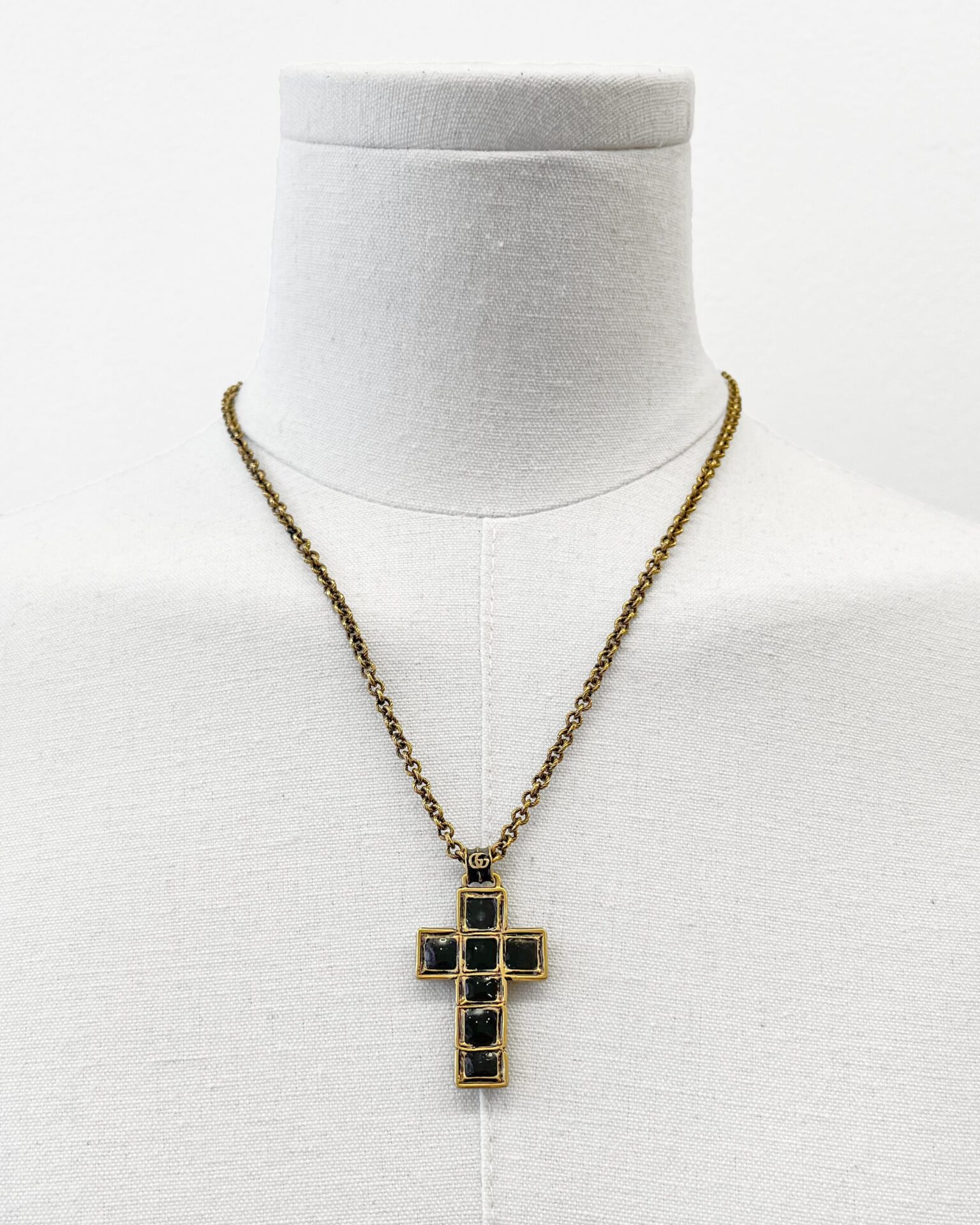 Gucci cross pendant brass link necklace