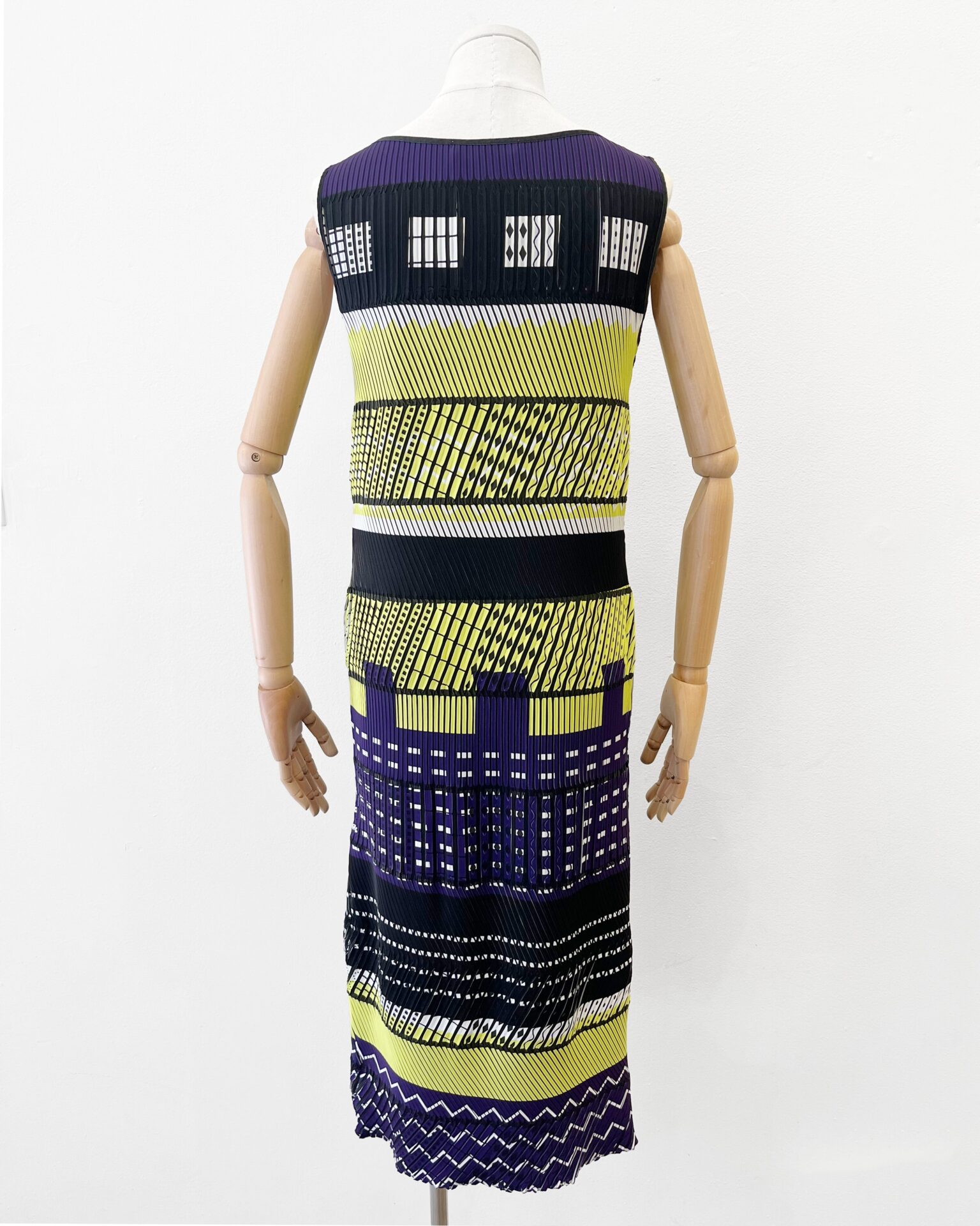 SS17 Issey Miyake pleated purple green and black print ¾ length dress