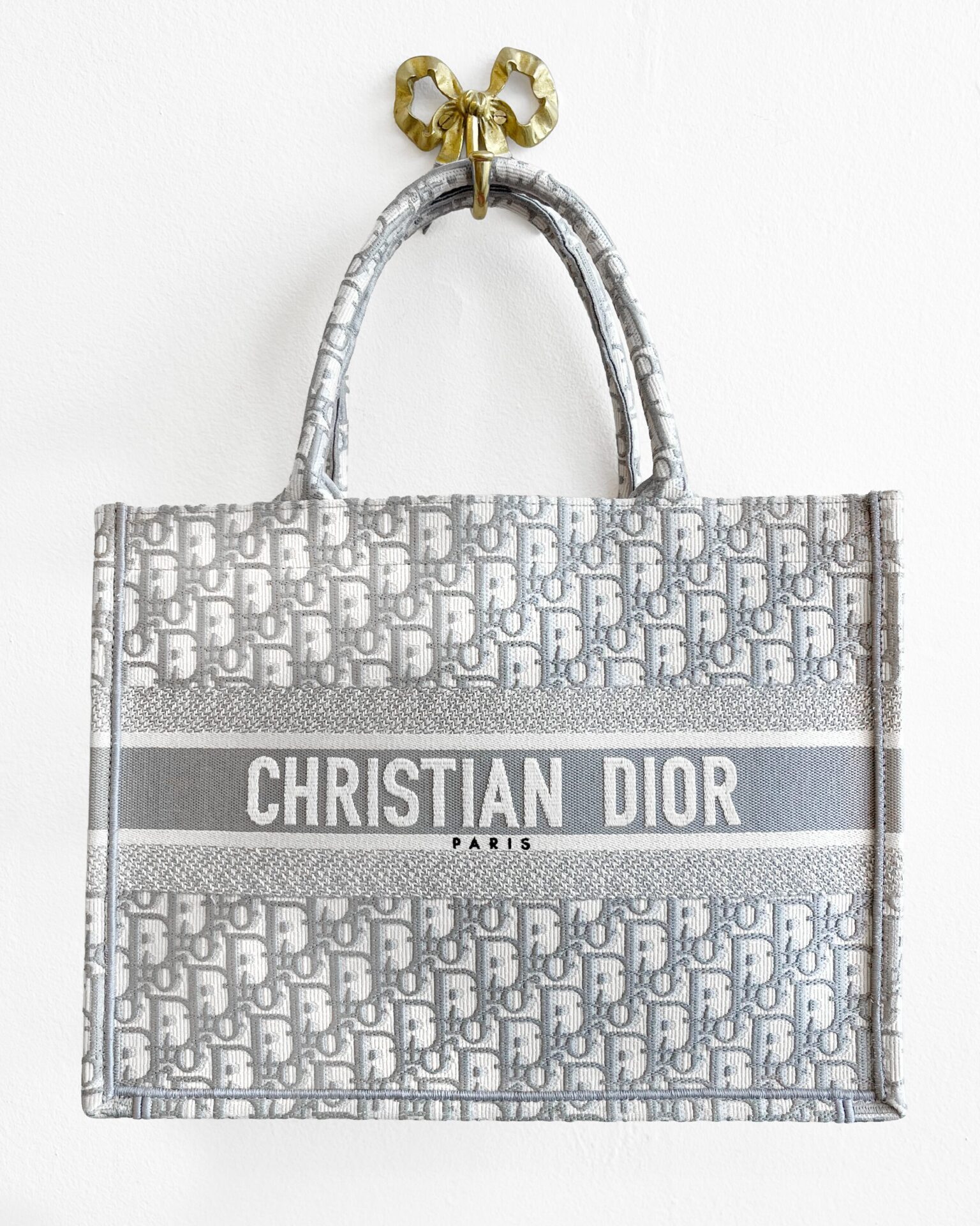 Dior Medium Book Tote in grey Oblique Canvas