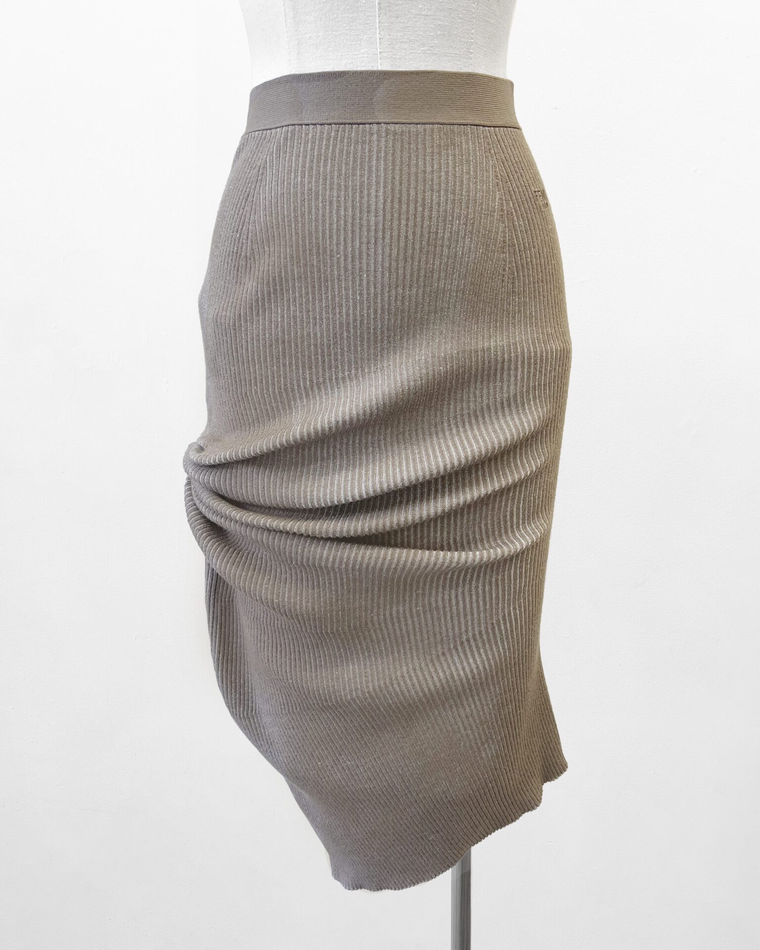 Fendi taupe wool rib-knit asymmetrical pencil skirt