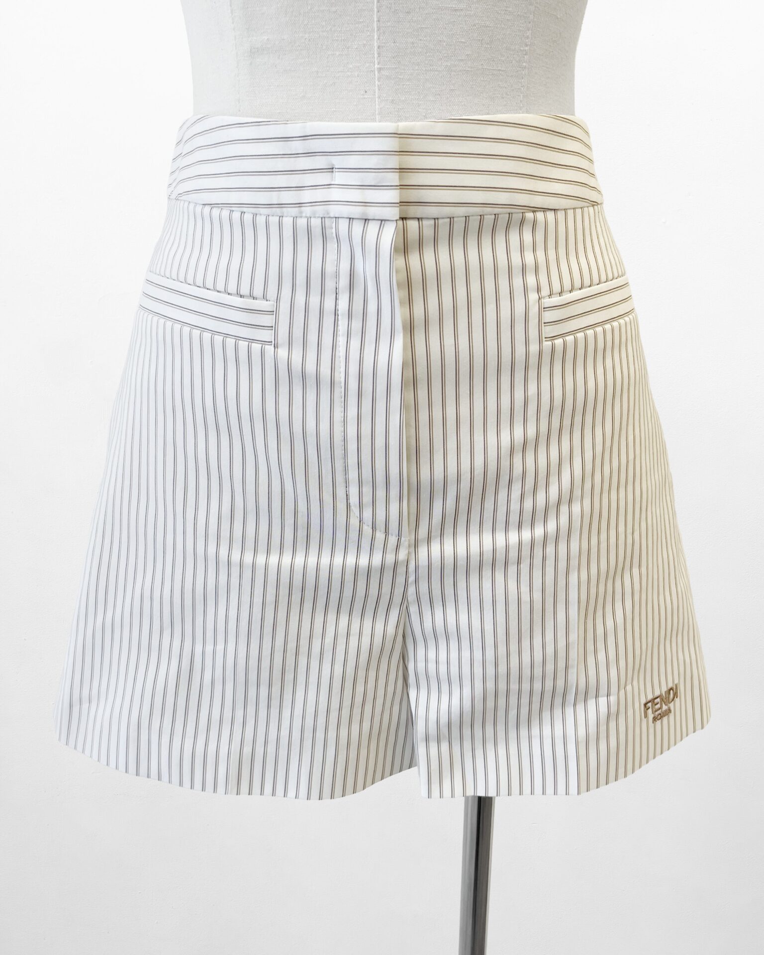 Fendi cotton & silk tailored white/taupe striped shorts