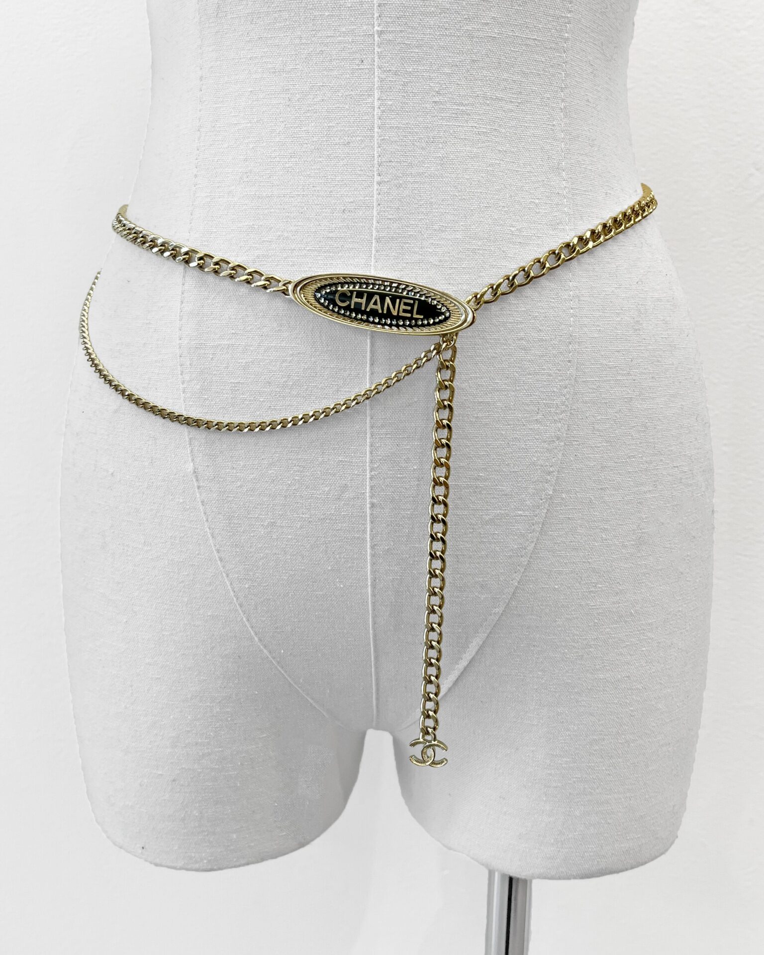 Chanel 2021 light gold chain belt with resin logo